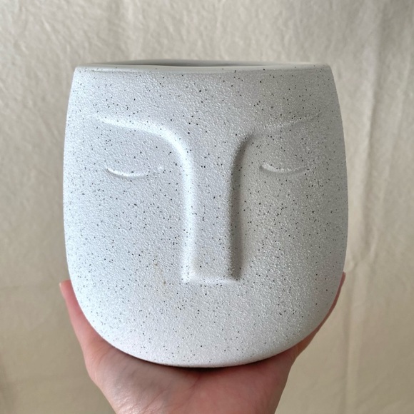 Ceramic Face Vase - Planter - Textured Ceramic Vase - Picture 8 of 11
